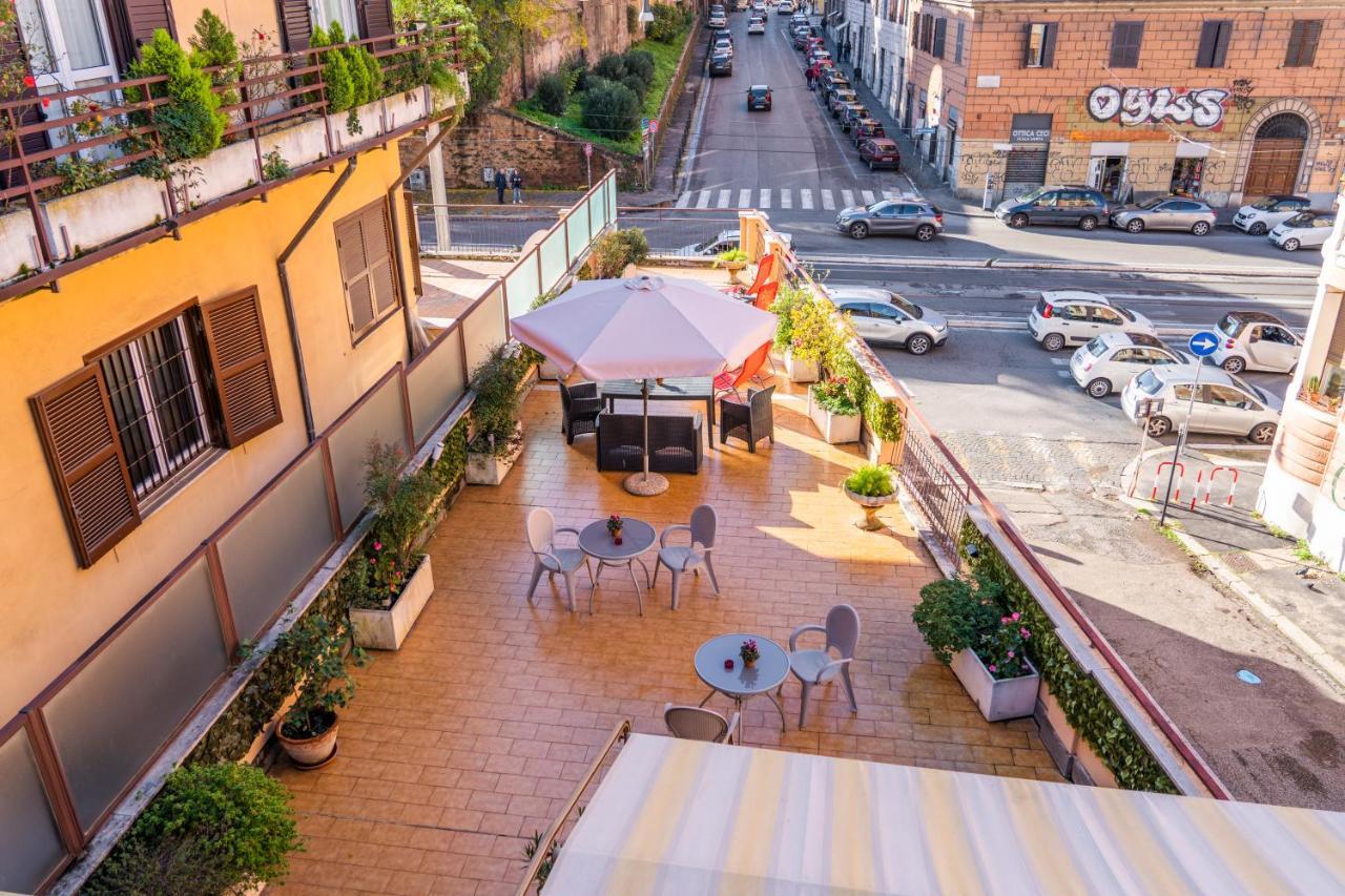 Le Terrazze Di San Giovanni Hotel Roma Exterior foto